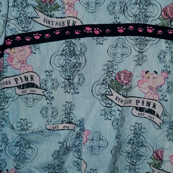 Scrub Top - Picture 2 of 4